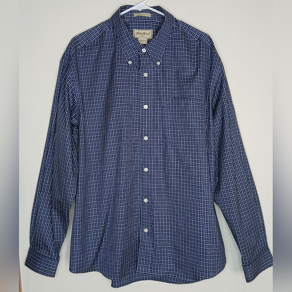 Men's Eddie Bauer Blue Plaid Wrinkle Resistant Button Down Shirt
